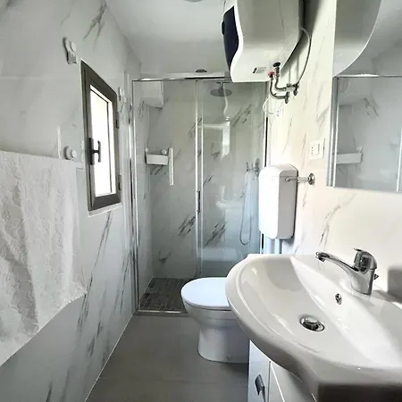 A Pochi Passi Dal Mare